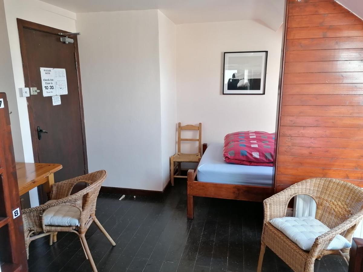 Aille River Tourist Hostel And Camping Doolin Exterior foto