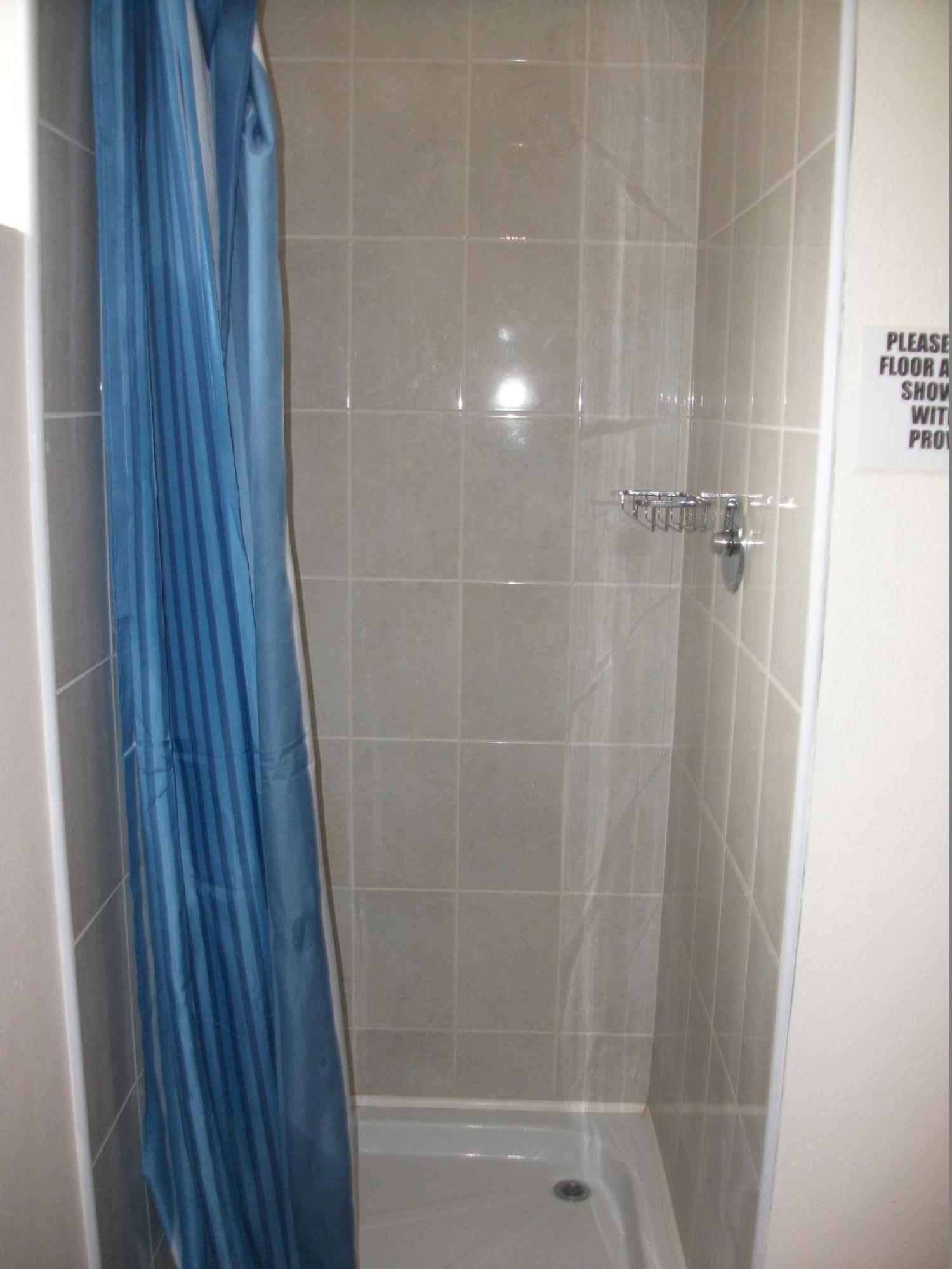 Aille River Tourist Hostel And Camping Doolin Quarto foto
