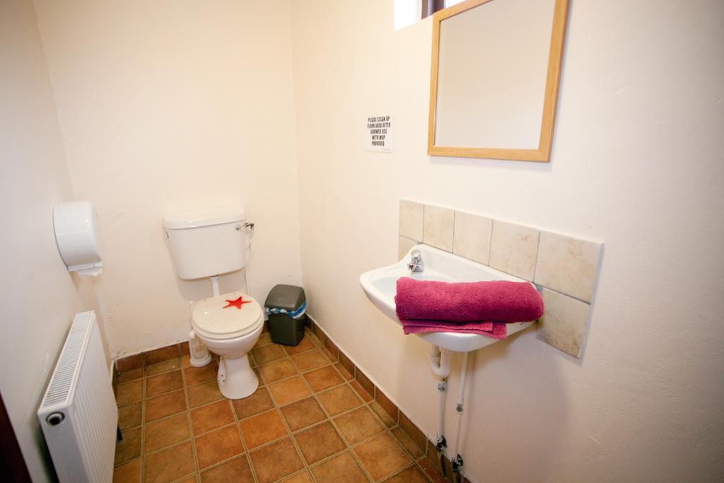 Aille River Tourist Hostel And Camping Doolin Quarto foto