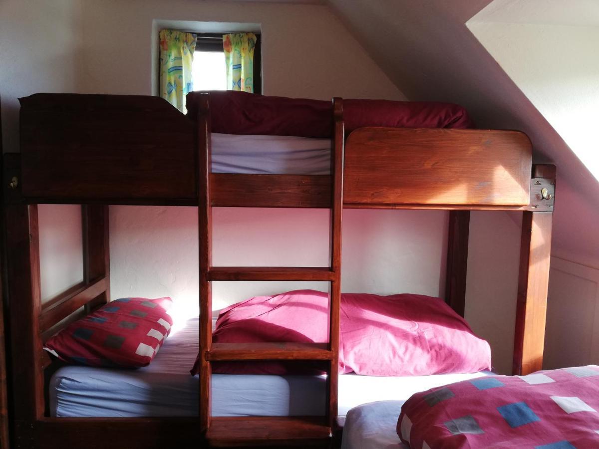 Aille River Tourist Hostel And Camping Doolin Exterior foto